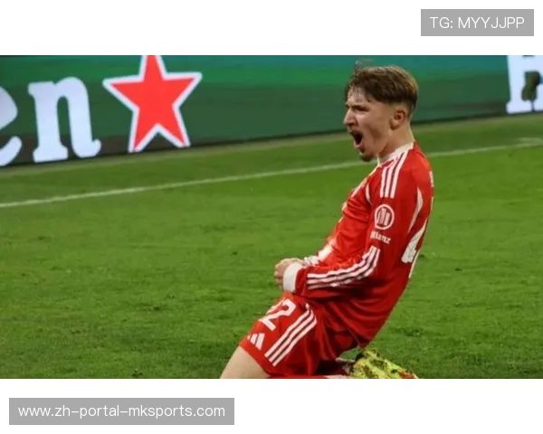 莱默尔脚后跟巧射破门,为拜仁客场先声夺人